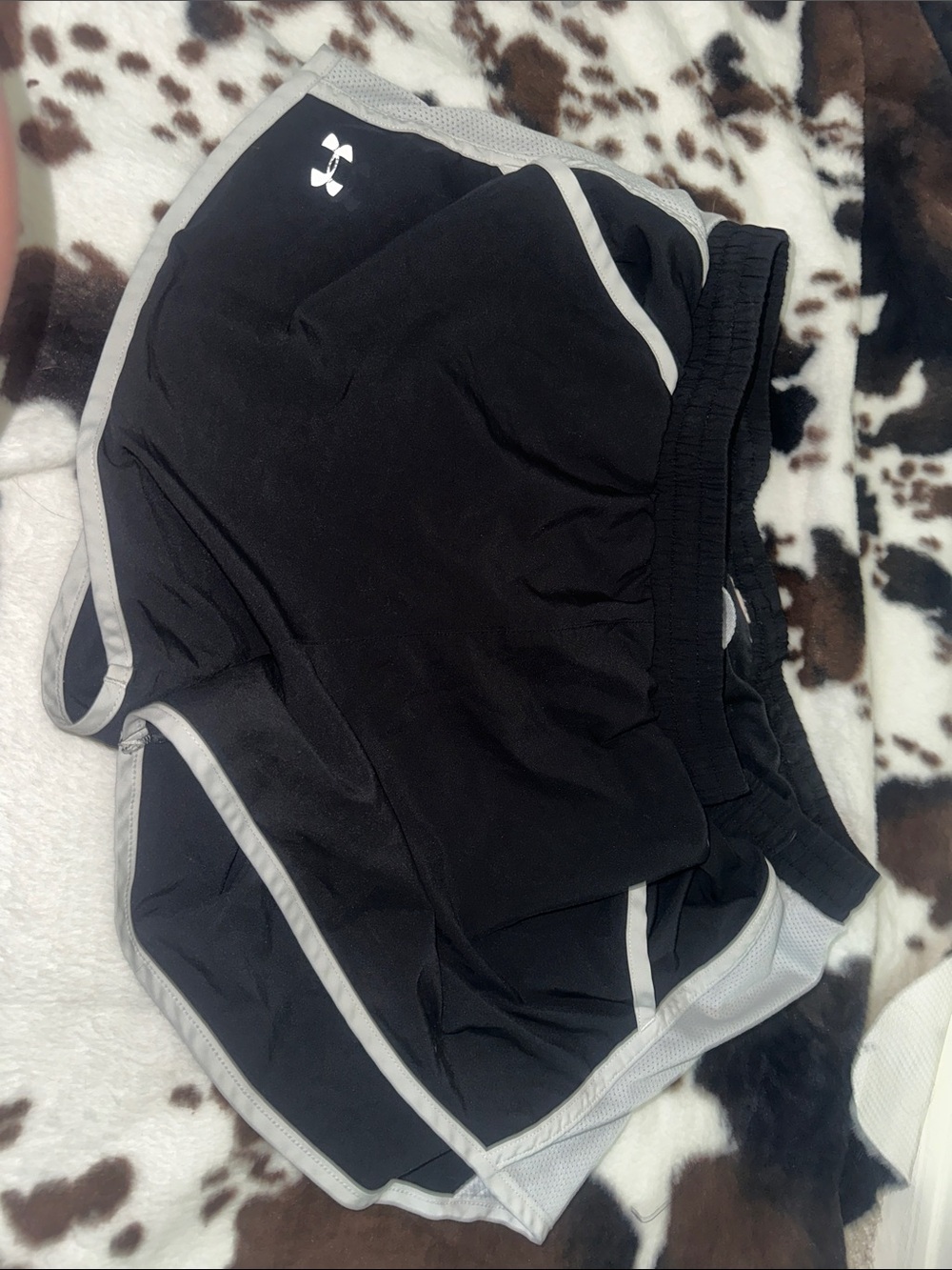 Under Armour Black Shorts